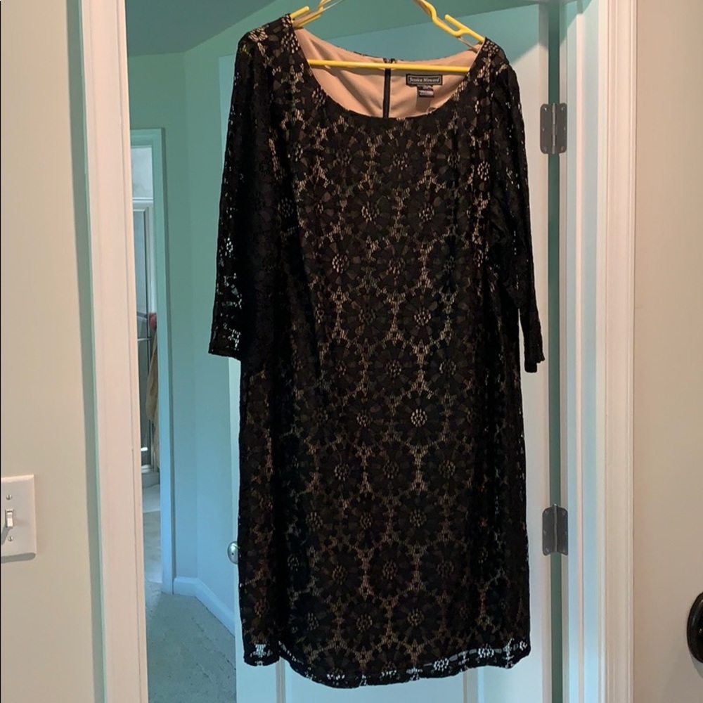 Plus Size Black/Tan lace dress
